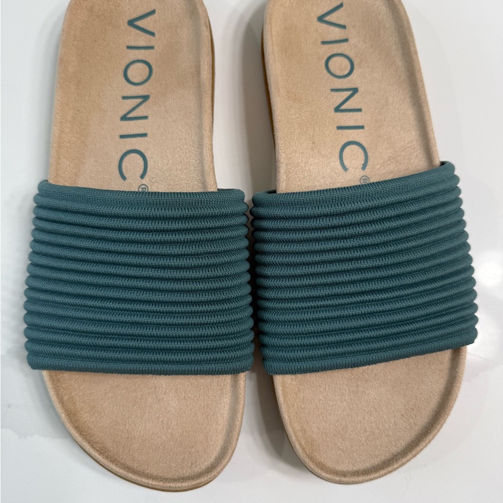 Vionic Women's Evie Blue Slide Sandals